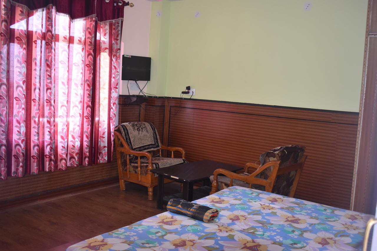 Hotel Snow Flake Rāmpur 외부 사진
